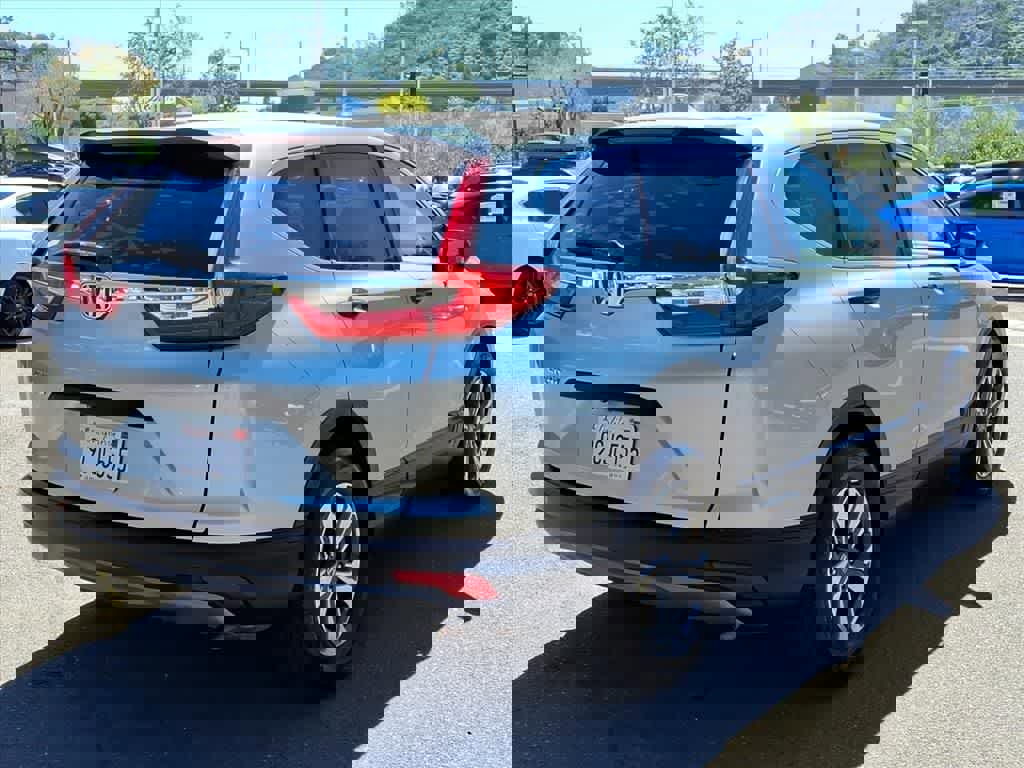 Used 2017 Honda CR-V LX image 4