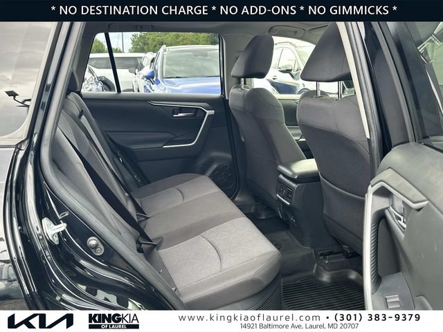 Used 2020 Toyota RAV4 XLE w/ Convenience Package AWD/4WD image 17