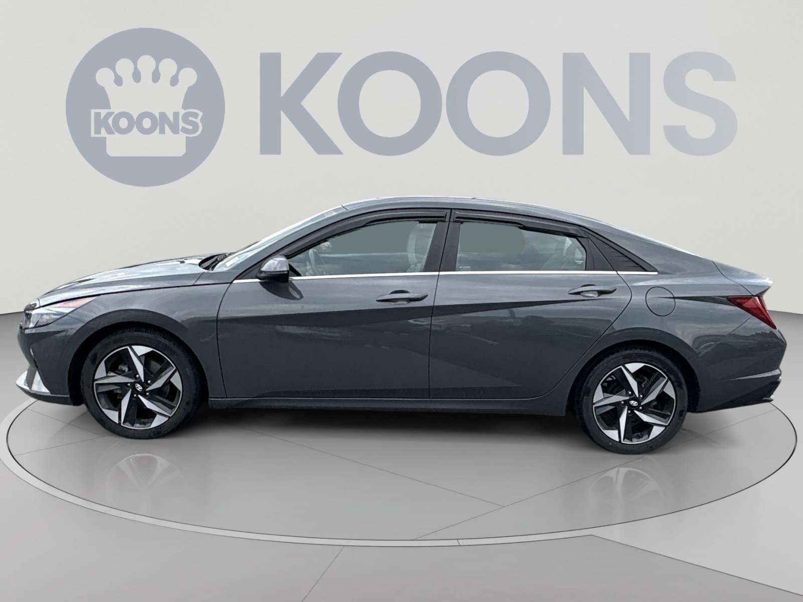 Certified 2023 Hyundai Elantra Limited w/ Cargo Package FWD image 2