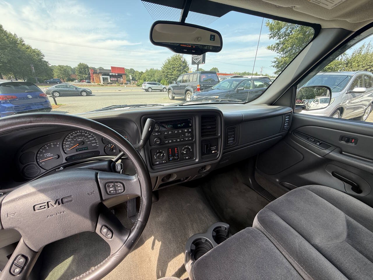 Used 2004 GMC Sierra 1500 SLE w/ Light Duty Power Package RWD image 17