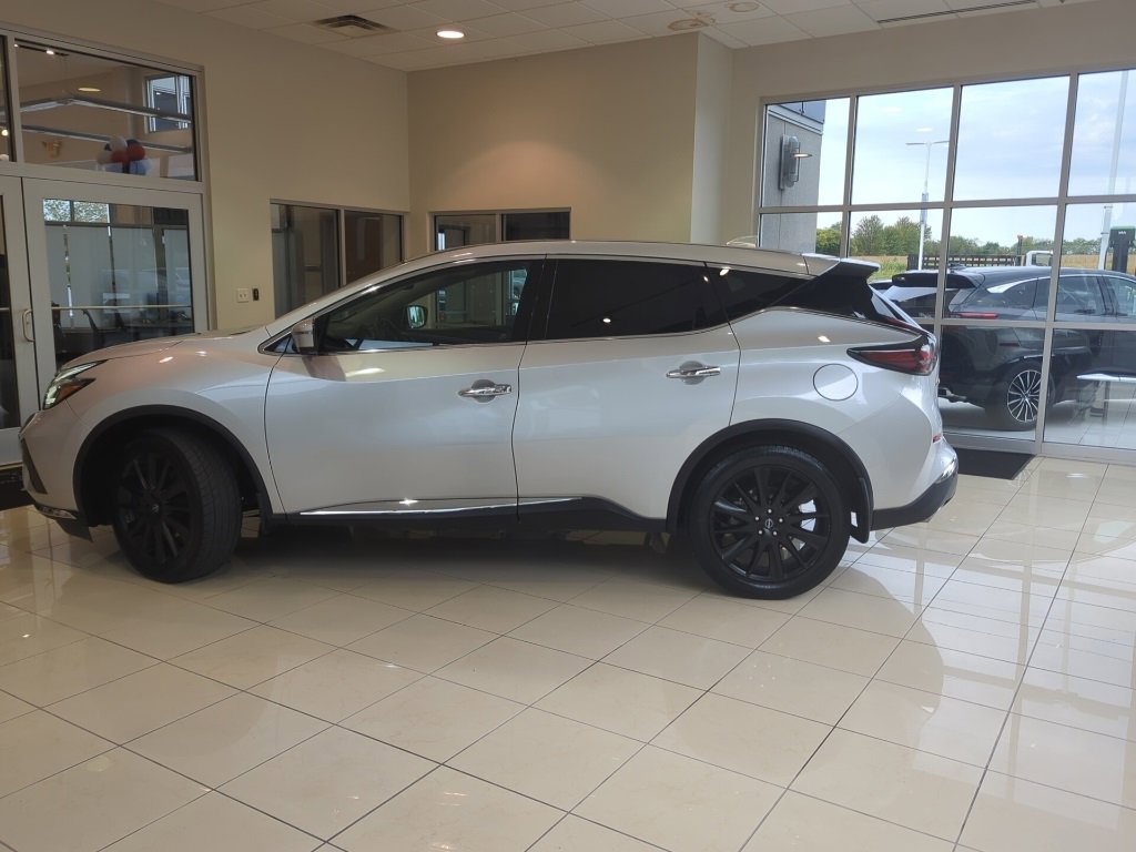 Used 2023 Nissan Murano SL w/ SL Moonroof Package image 2