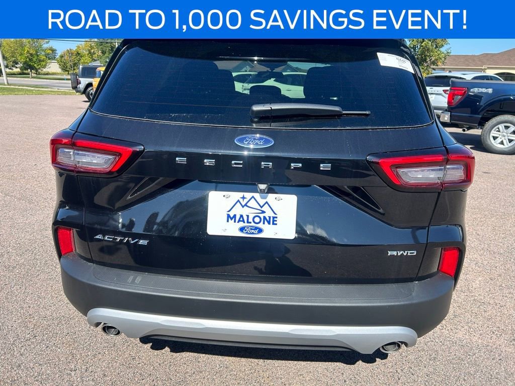 New 2025 Ford Escape Active w/ Cold Weather Package image 4