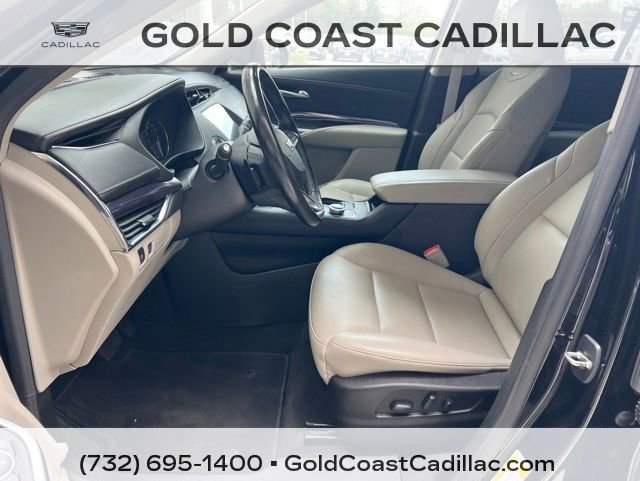 Certified 2023 Cadillac XT4 Luxury FWD image 14