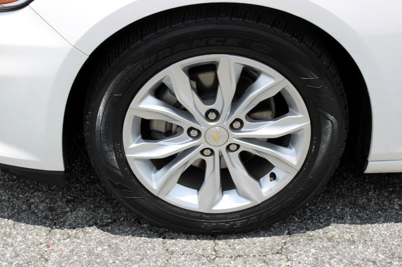 Used 2020 Chevrolet Malibu LT image 23