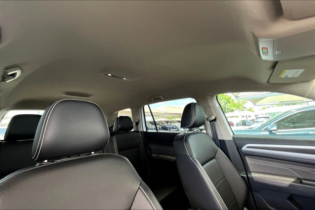 Used 2023 Volkswagen Atlas SE image 20