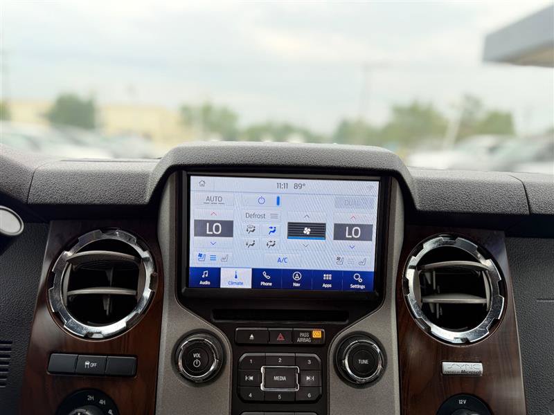 Used 2015 Ford F250 Lariat w/ Chrome Package AWD/4WD image 39