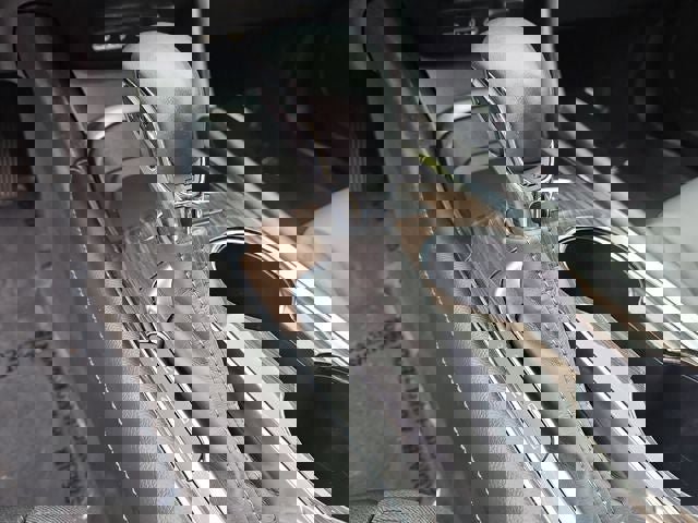 Used 2024 Chevrolet Malibu LT image 23