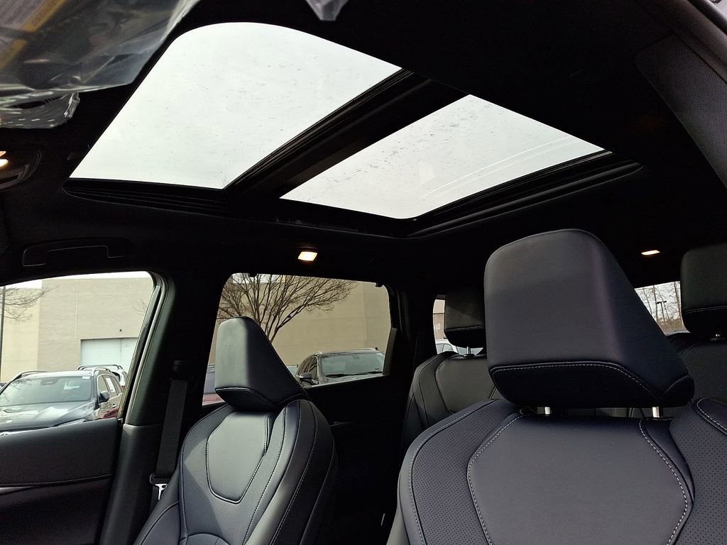 New 2026 INFINITI QX60 Sport image 10