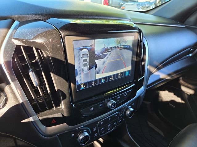 Used 2023 Chevrolet Traverse Premier image 25