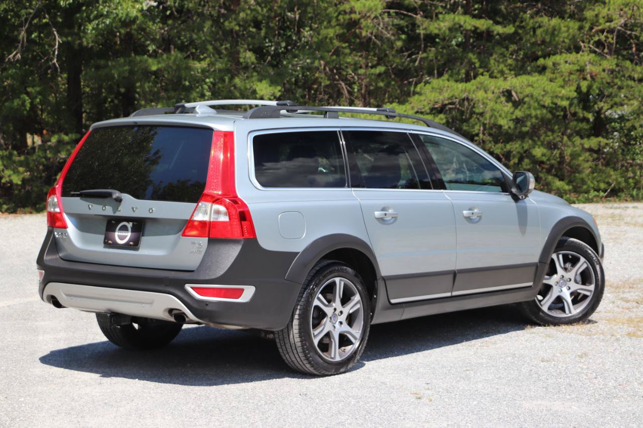 Used 2013 Volvo XC70 T6 AWD/4WD image 3