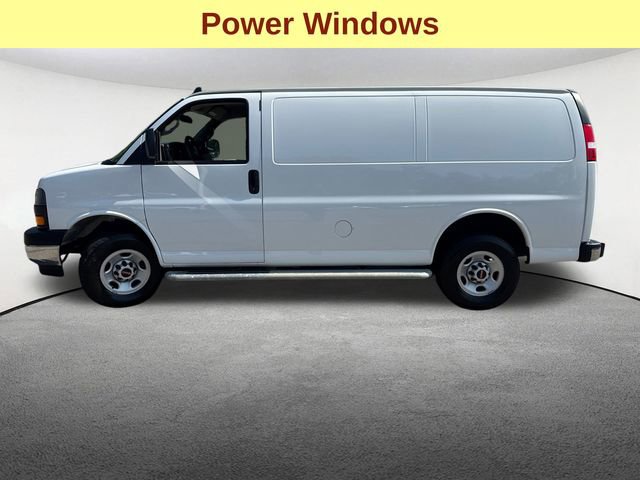 Used 2023 GMC Savana 2500 w/ Driver Convenience Package image 6