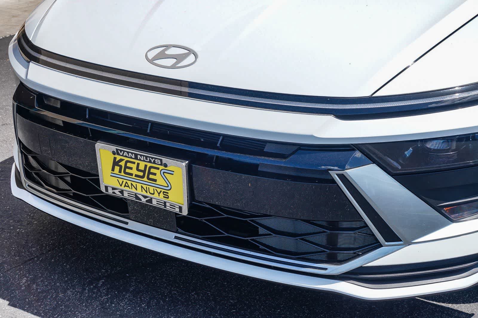 New 2025 Hyundai Sonata SE FWD image 8