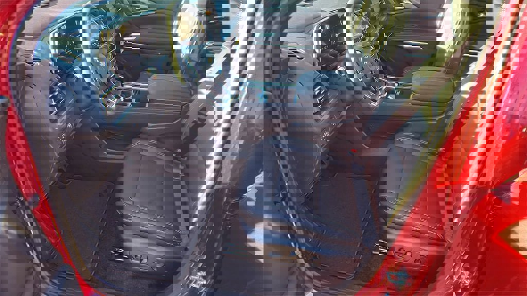 New 2026 Chevrolet Traverse LT image 13