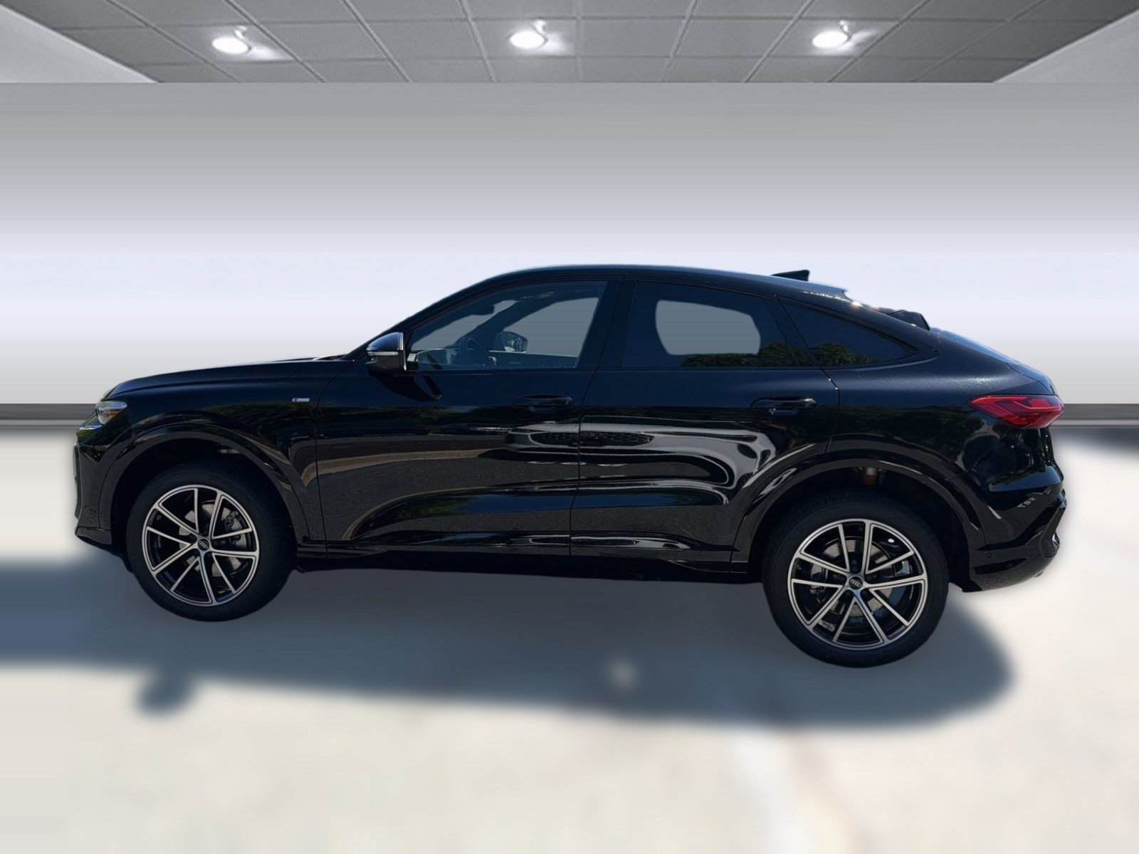 New 2026 Audi Q5 Prestige AWD/4WD image 2