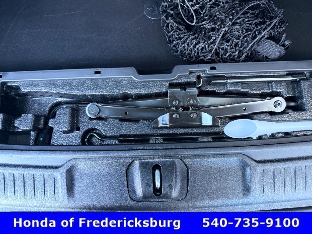 Used 2024 Jeep Wagoneer L Series II w/ Flexible Seating Group image 23