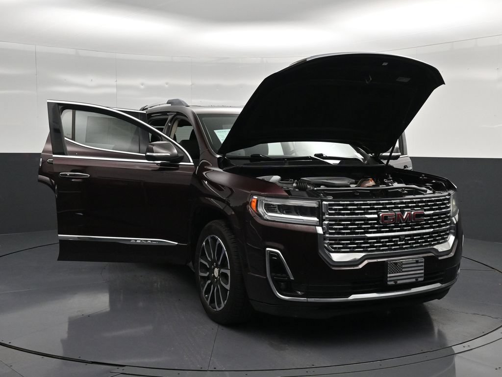 Used 2020 GMC Acadia Denali w/ Technology Package FWD image 33