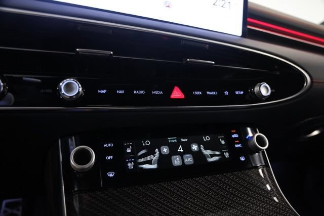 New 2027 Genesis GV70 3.5T Prestige AWD/4WD image 30