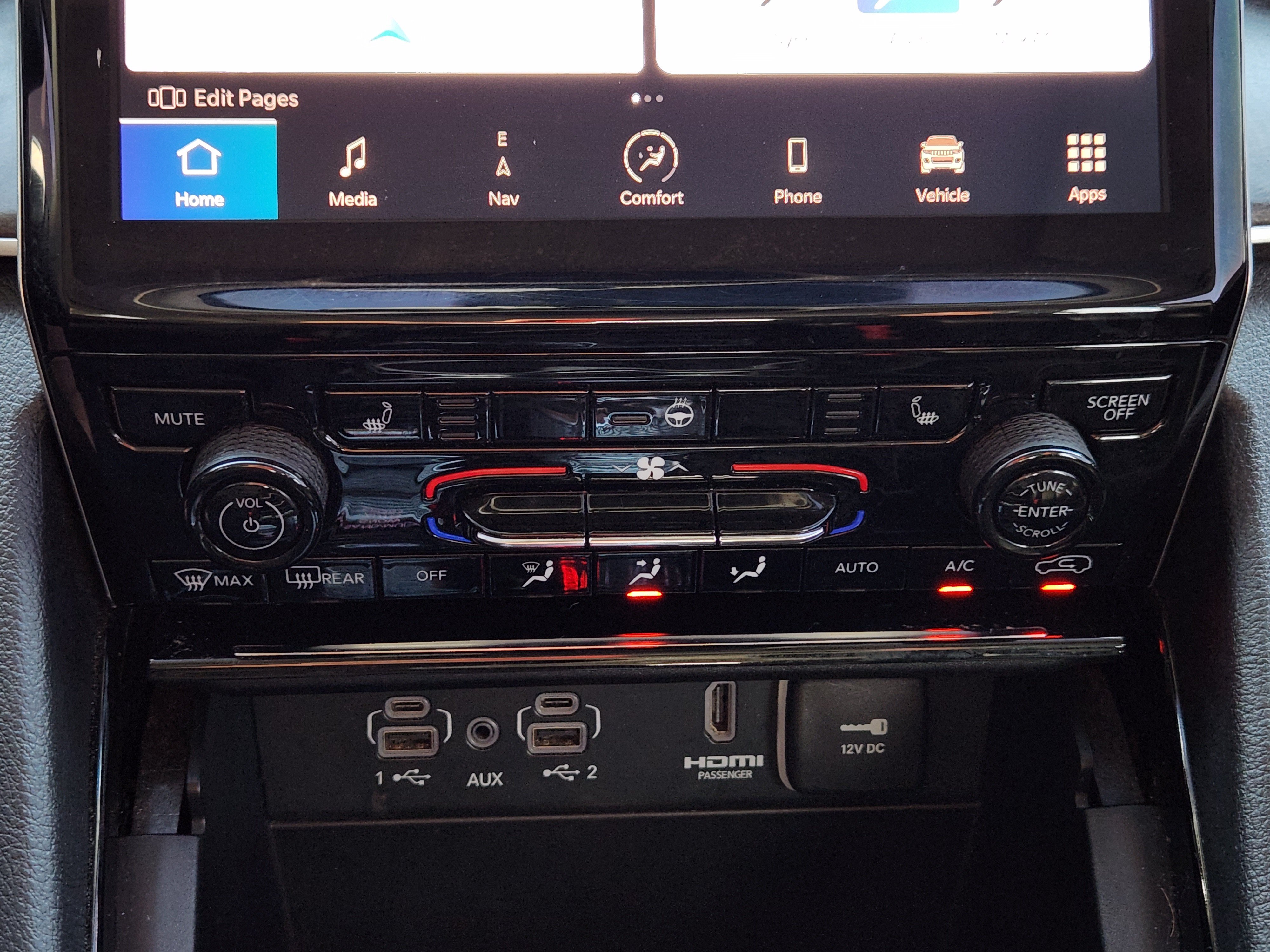 Used 2023 Jeep Grand Cherokee 4WD 4xe image 21