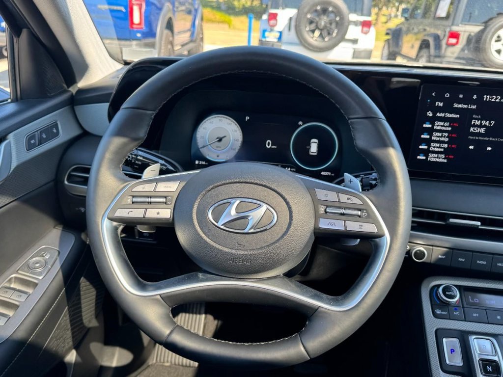 Used 2025 Hyundai Palisade SEL AWD/4WD image 14