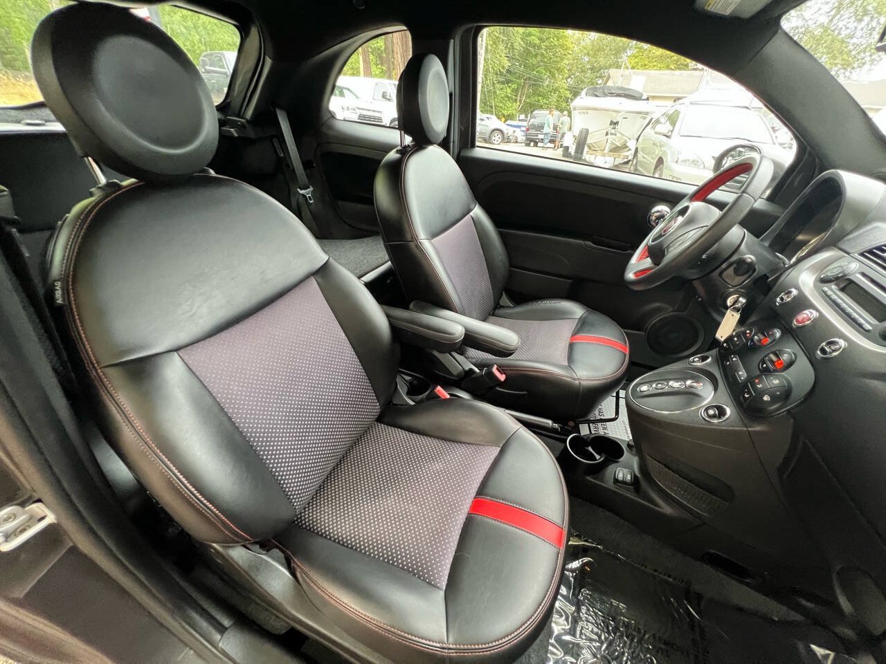 Used 2015 FIAT 500 e FWD image 28