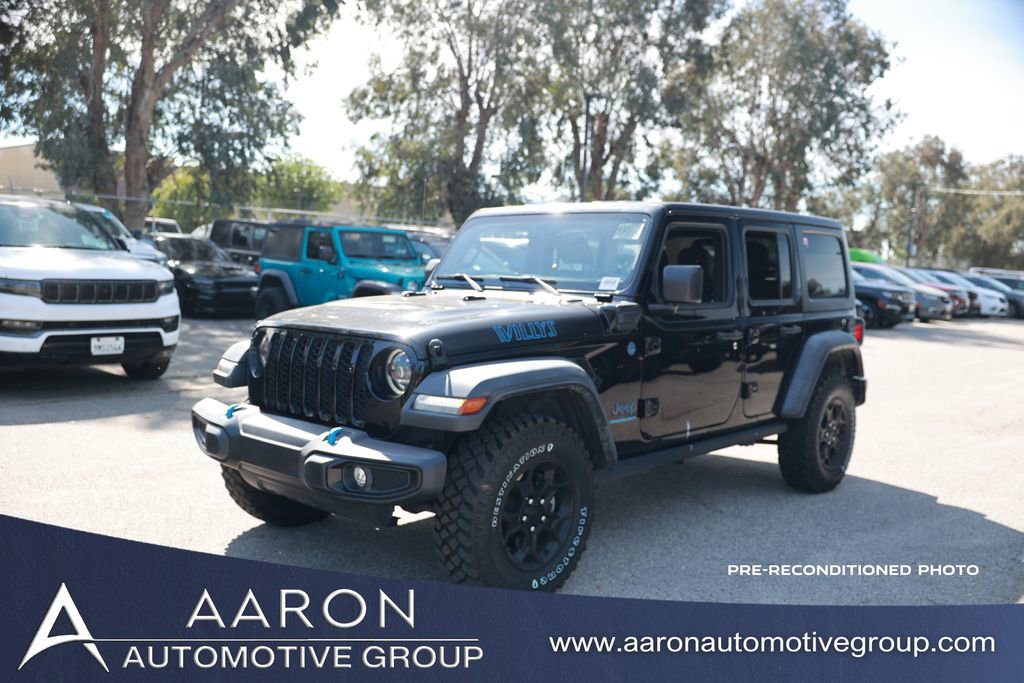 Used 2023 Jeep Wrangler Unlimited w/ Cold Weather Group image 1