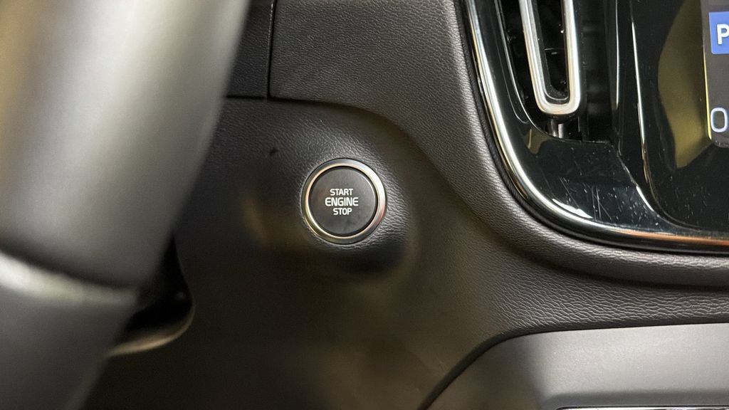 Used 2019 Volvo XC40 T5 Inscription AWD/4WD image 30