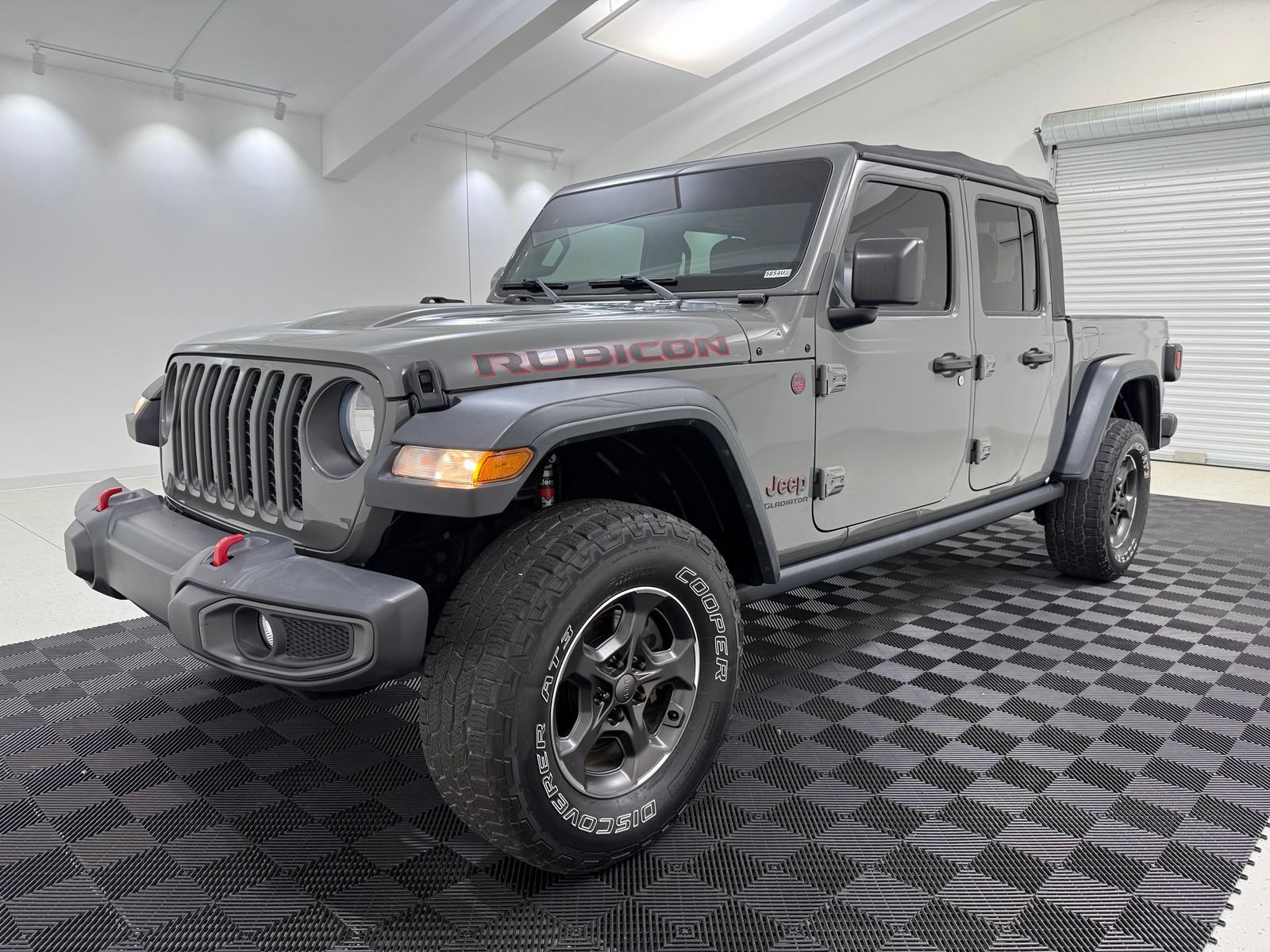 Used 2021 Jeep Gladiator Rubicon w/ Trailer Tow Package AWD/4WD image 3