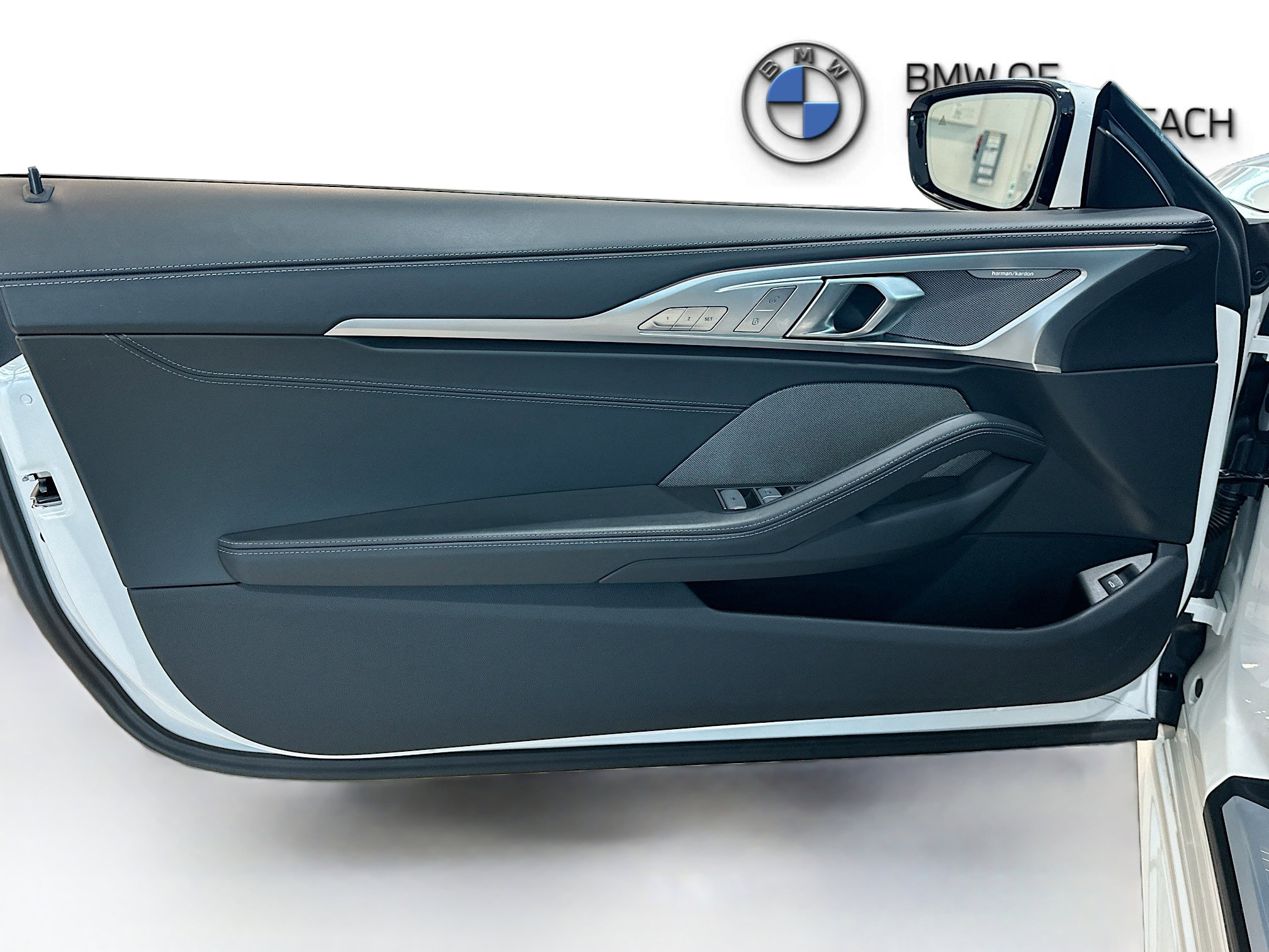 Used 2026 BMW 840i Convertible RWD image 21