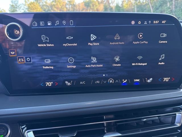 Used 2026 Chevrolet Traverse LT w/ Enhanced Driving Package image 16