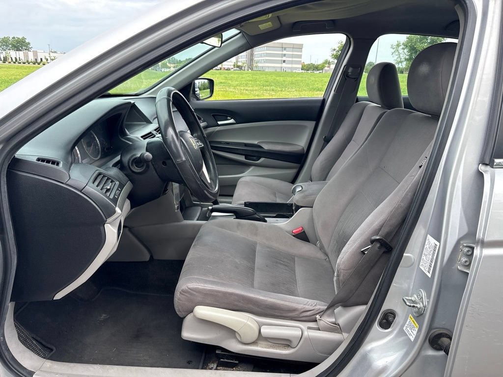 Used 2012 Honda Accord LX image 13