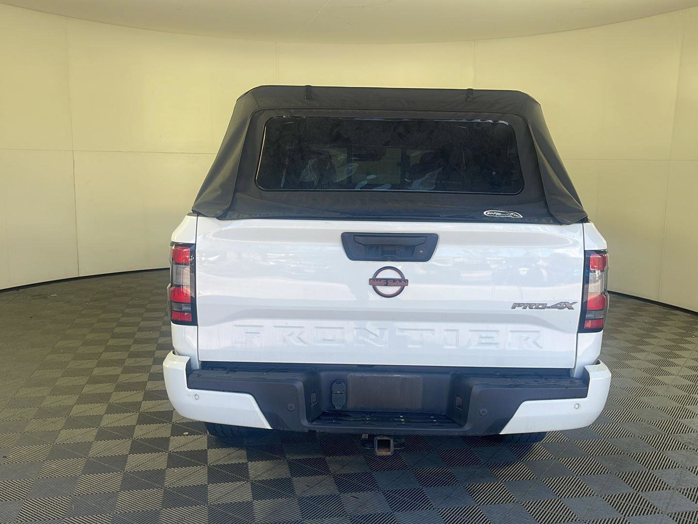 Used 2023 Nissan Frontier PRO-4X w/ Pro-4X Premium Package AWD/4WD image 8