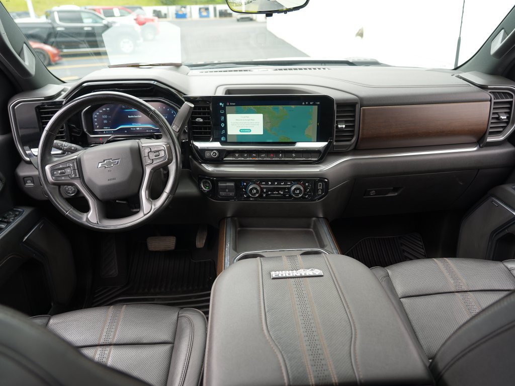 Certified 2024 Chevrolet Silverado 3500 High Country w/ High Country Premium Package AWD/4WD image 26