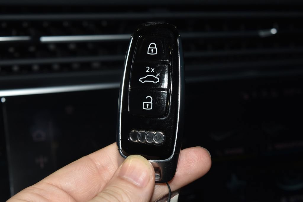 Used 2022 Audi Q7 2.0T Premium Plus image 18