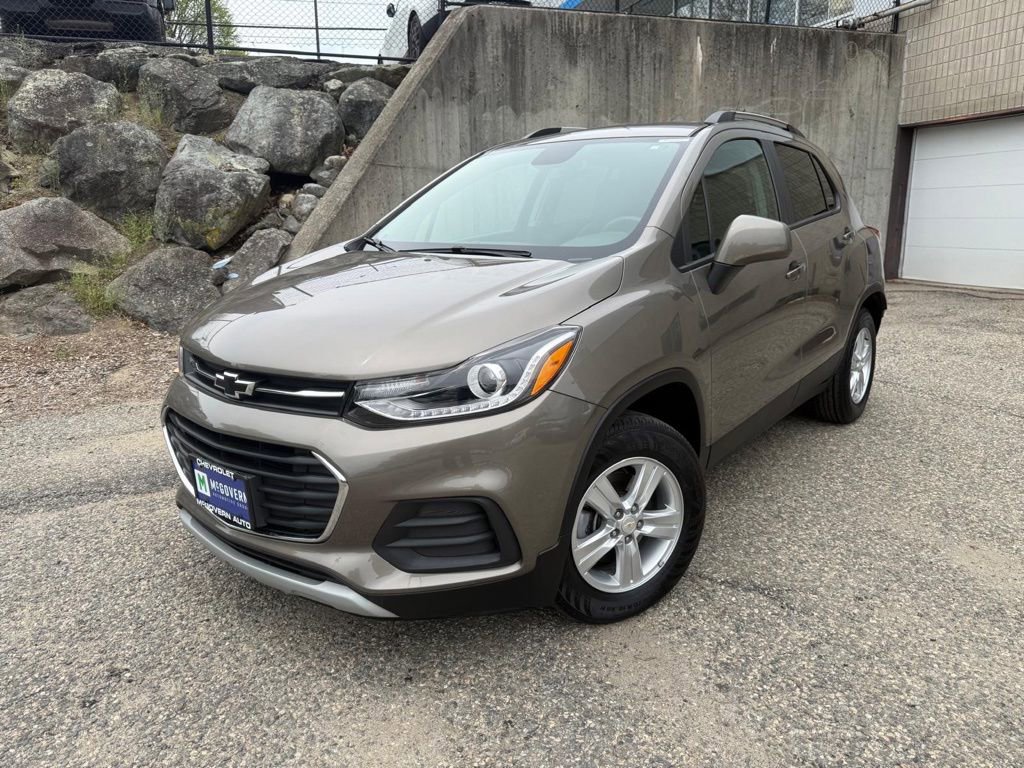 Used 2022 Chevrolet Trax LT AWD/4WD image 1