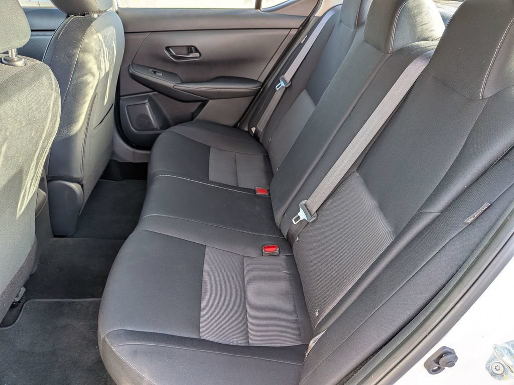 Used 2024 Nissan Sentra SV FWD image 25