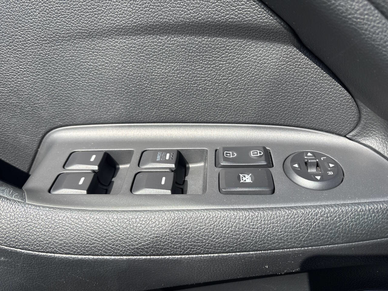 Used 2016 Kia Forte LX image 14