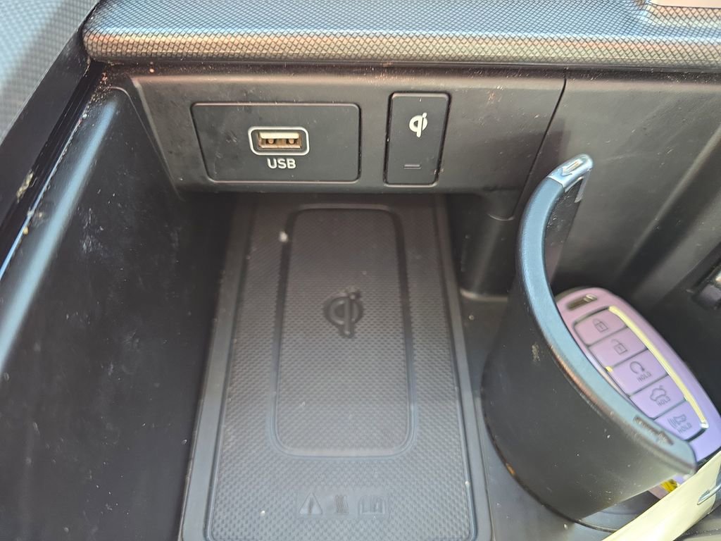 Used 2021 Hyundai Palisade Calligraphy image 22