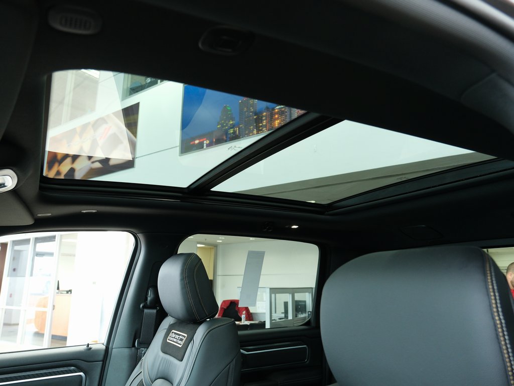 New 2026 RAM 1500 4x4 Crew Cab image 17