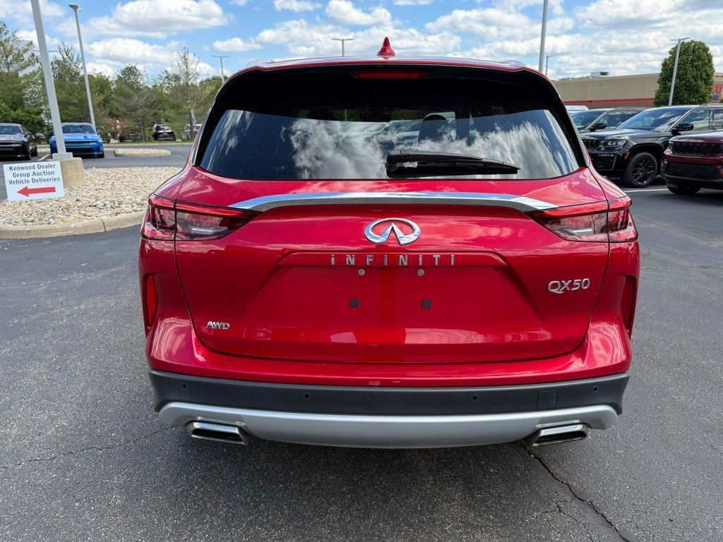 Used 2023 INFINITI QX50 Sensory AWD/4WD image 4