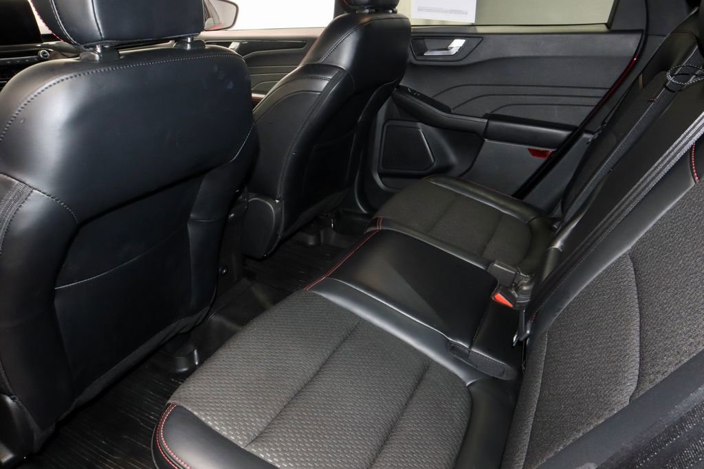 Used 2025 Ford Escape ST-Line AWD/4WD image 20