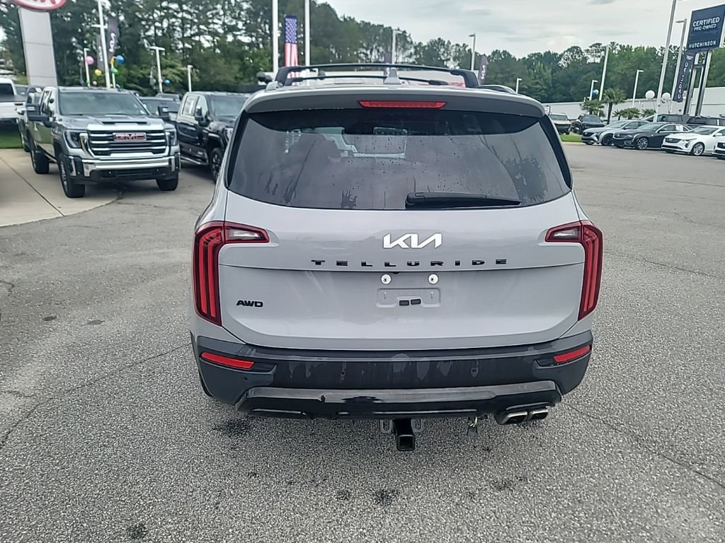 Certified 2022 Kia Telluride SX w/ Nightfall Edition Package AWD/4WD image 6