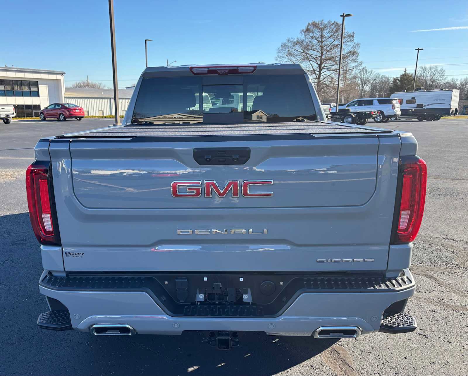 Used 2025 GMC Sierra 1500 Denali image 5