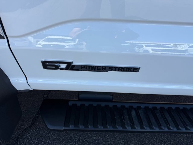 New 2026 Ford F550 4x4 Regular Cab Super Duty image 9