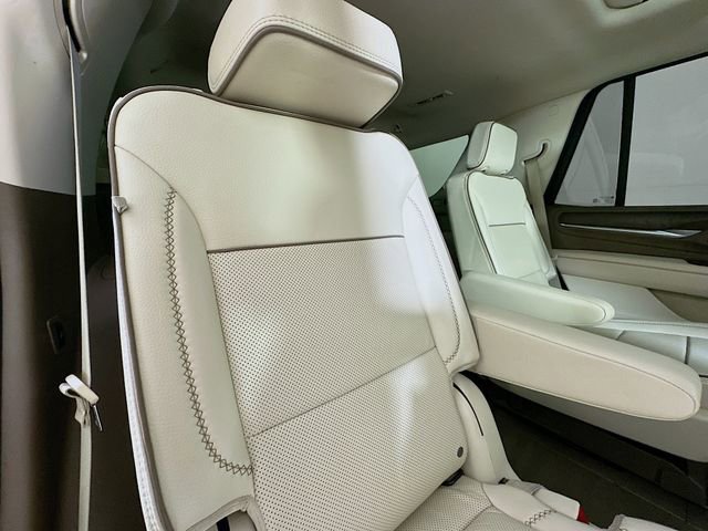 Used 2024 GMC Yukon Denali w/ Denali Reserve Package image 31