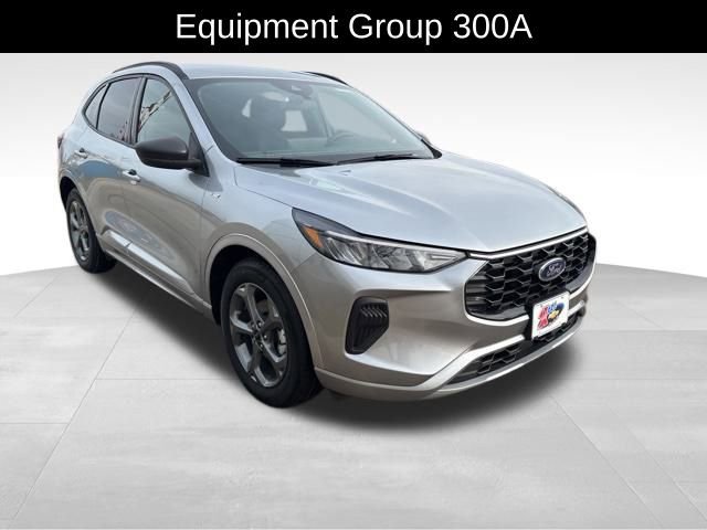 Used 2023 Ford Escape ST-Line w/ Tech Pack #1 image 4