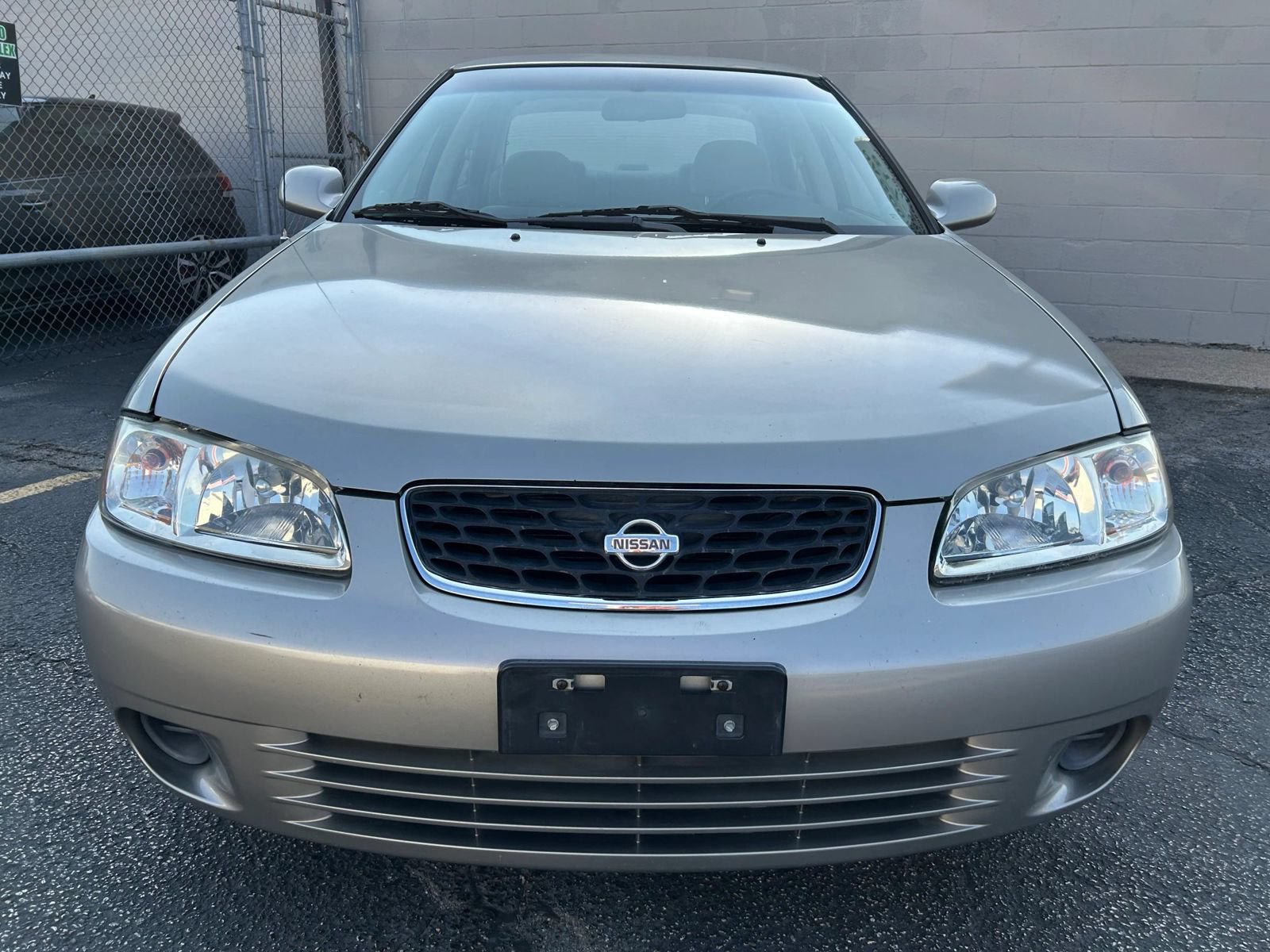 Used 2002 Nissan Sentra GXE FWD image 7