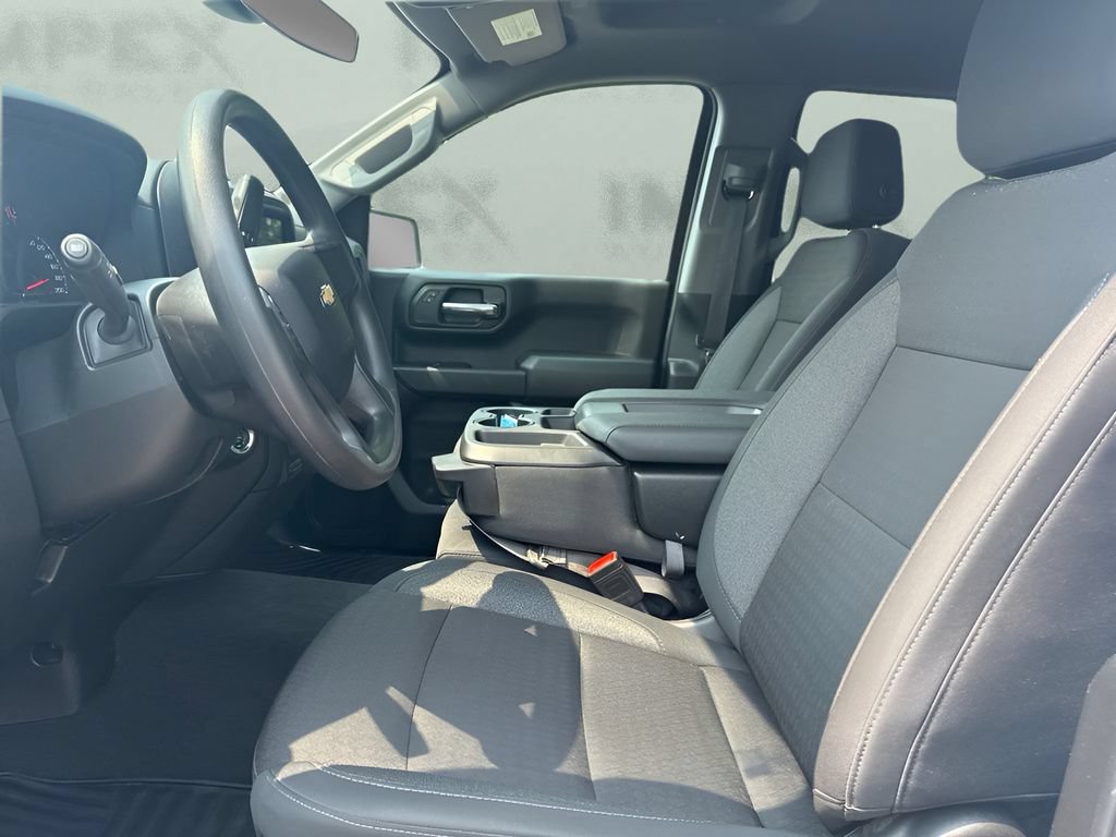 Used 2024 Chevrolet Silverado 1500 Custom AWD/4WD image 9