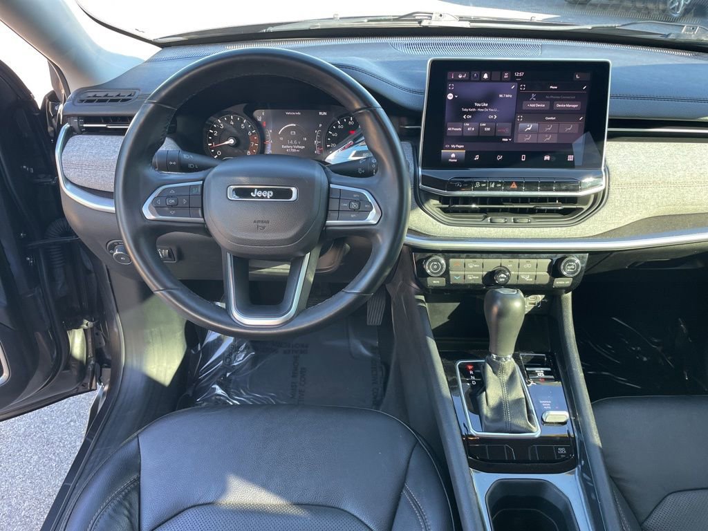 Used 2022 Jeep Compass Latitude image 24