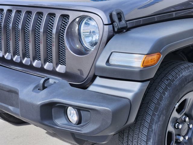Certified 2022 Jeep Wrangler Unlimited Sport AWD/4WD image 9