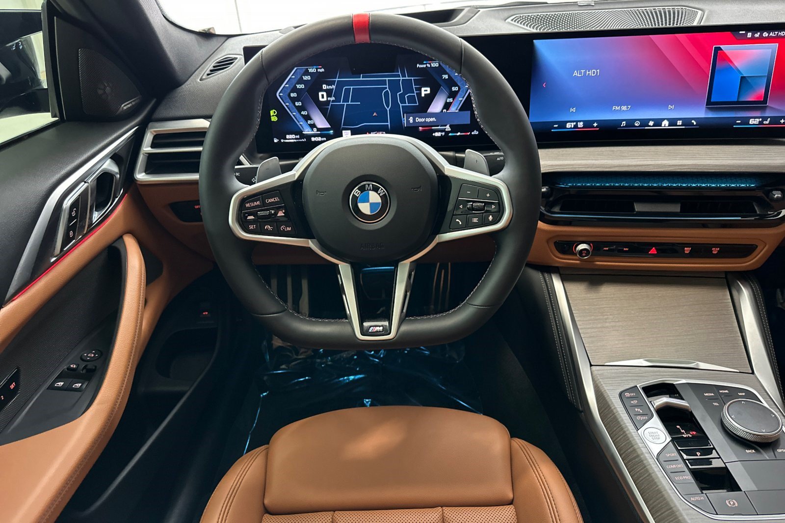 Certified 2025 BMW M440i Coupe w/ Premium Package RWD image 4